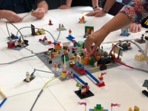 Evenement team building atelier lego d'entreprise